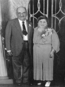 Fonda Arbetter’s grandparents Nathan and Frieda Schepps, founders of Schepps Dairy